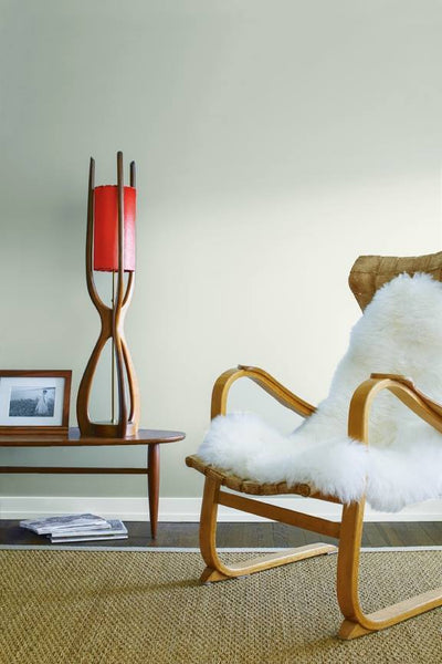 2140-60: Moonshine by Benjamin Moore